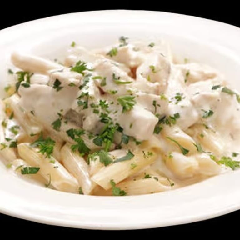 Fettuccine Alfredo Delight