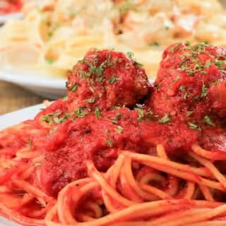 Buckets of Pasta with 8 Meatballs